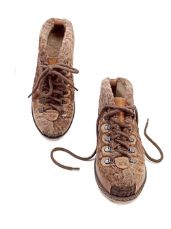 Ботинки из натурального каракуля "In Brown"