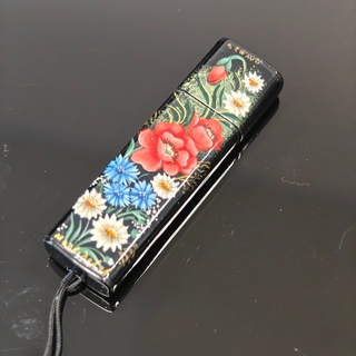 Флешка USB в футляре с ручной росписью "Полевые цветы"