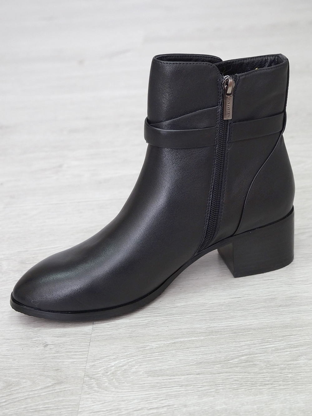 Полусапожки женские VARANESE V886