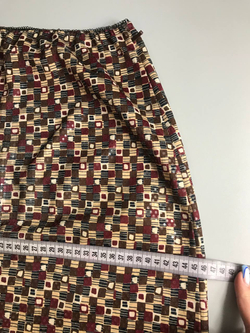 Юбка обтягивающего кроя, визуально на 44/46 размер
