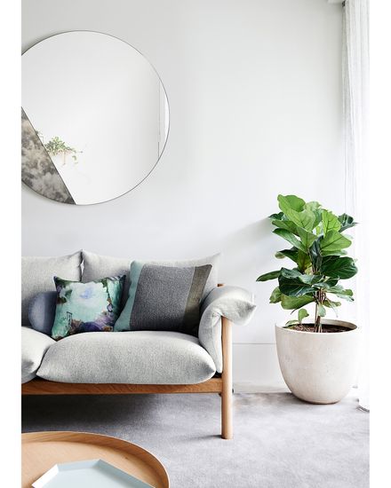 Круглое зеркало в раме “Хьюз”