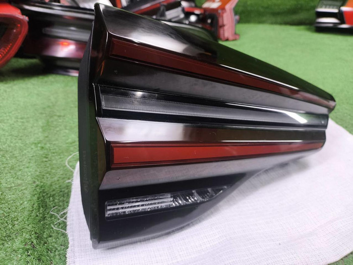 Фонарь левый внутренний BMW X3 G01 (2021-н.в.)