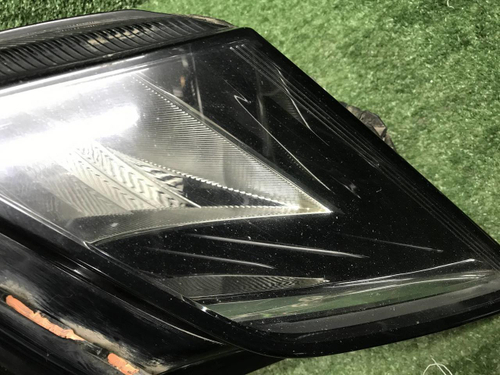 Фара правая Skoda Octavia A7 (2017-2020) LED