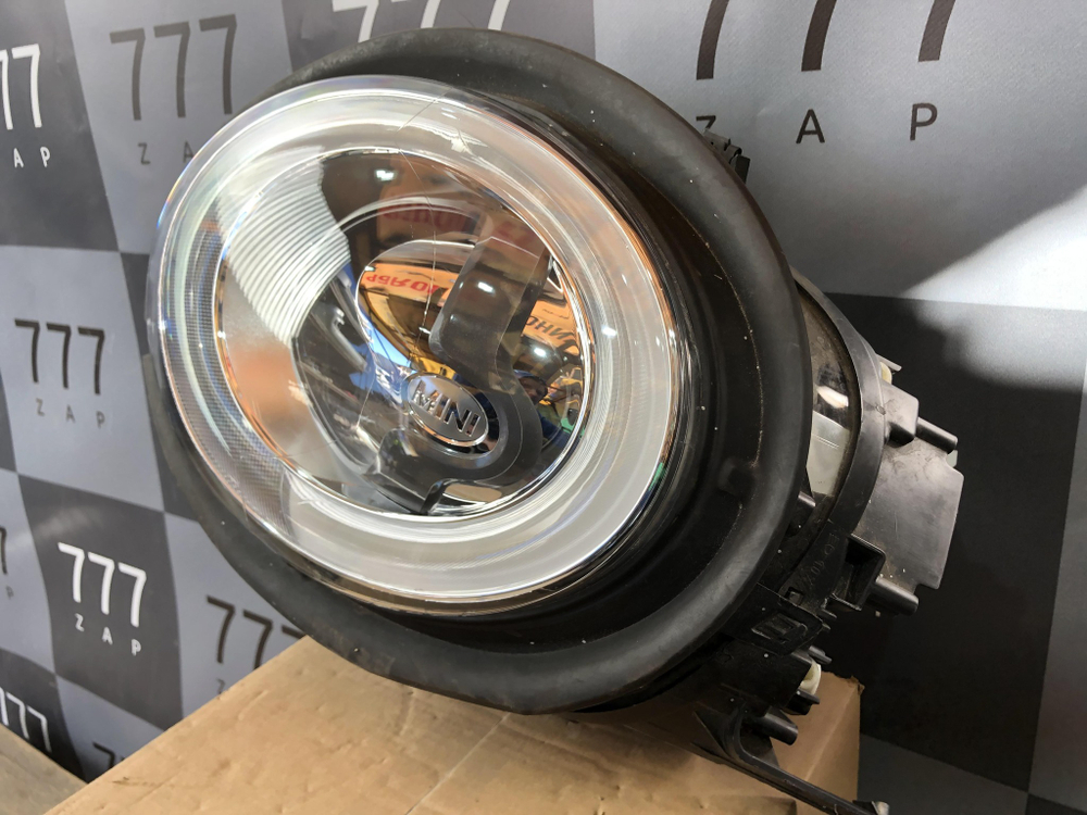 Фара левая LED Mini Cooper (F55) 13-17 Б/У Оригинал 63117494877