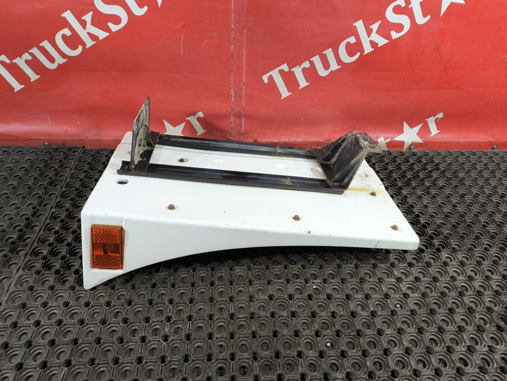 Крыло переднее левое задняя часть 2020г.