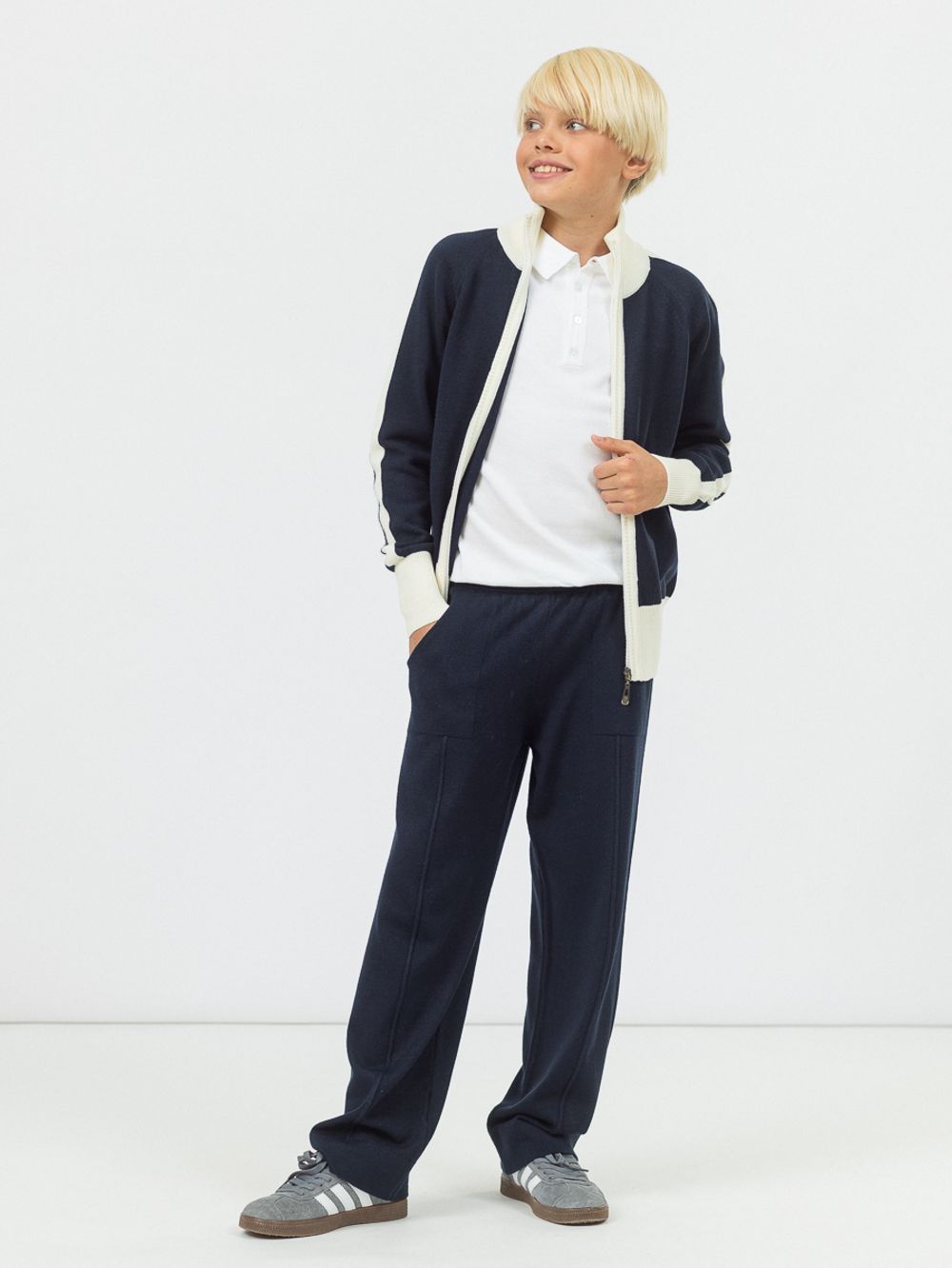 Кардиган на молнии для мальчика в школу AT1069M синий