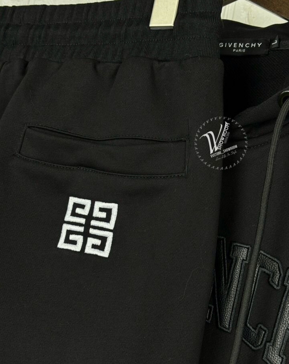 Спортивный костюм Givenchy