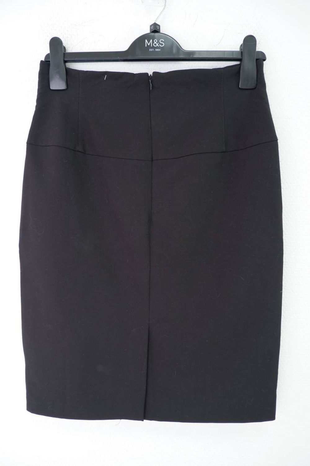 Юбка лаконичная 46 размер