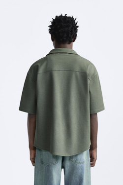 ZARA КОМФОРТНАЯ КУРТКА РУБАШЕЧНОГО КРОЯ С РЕЛЬЕФНЫМ УЗОРОМ, ОЛИВКОВЫЙ