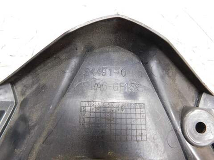 Пластик Suzuki GSX-S1000F GT79B 94491-04K0