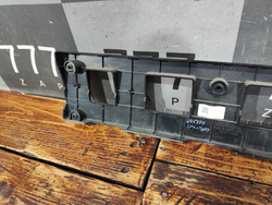 Накладка переднего бампера Площадка гос. номера Kia Sportage 5 (NQ5) 21-нв Б/У Оригинал 86529P1EA0