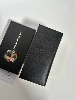 Бумажник Prada