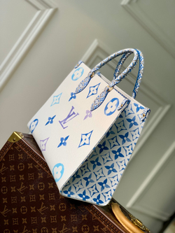 Louis Vuitton Onthego MM