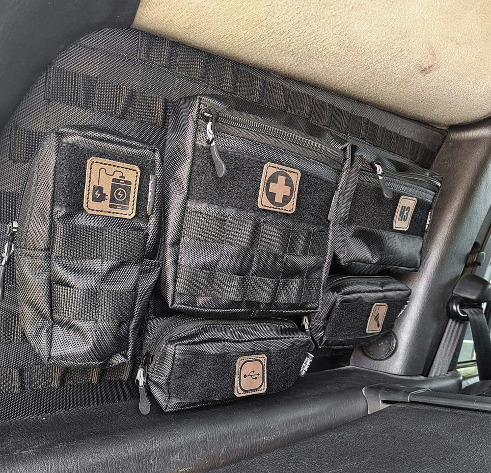 Панель на окно багажника левая Jeep Grand Cherokee (2 поколение) WJ/WG 1999-2004