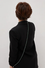 Нить 160 см темно-зеленого жемчуга Swarovski диаметром 1 см с золотой застежкой из цирконов