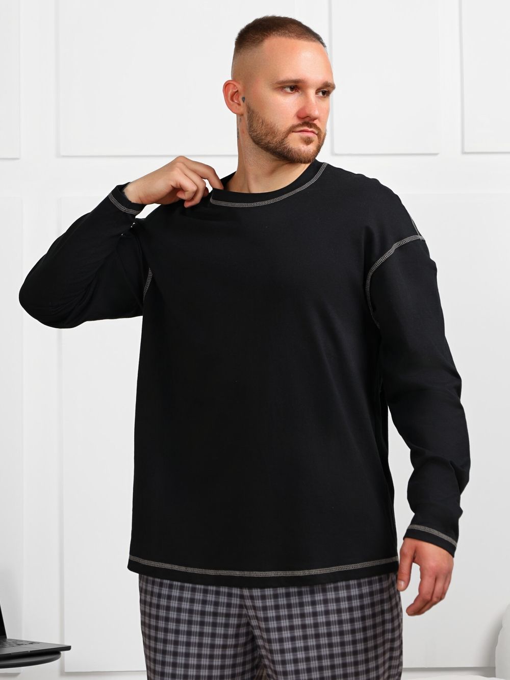 Джемпер мужской Генри-3 Виотекс ЧЁРНЫЙ