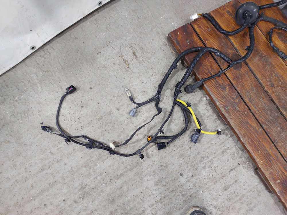 Проводка моторного отсека Haval M6 2 21-нв Б/У Оригинал 4011106XKZ3MA