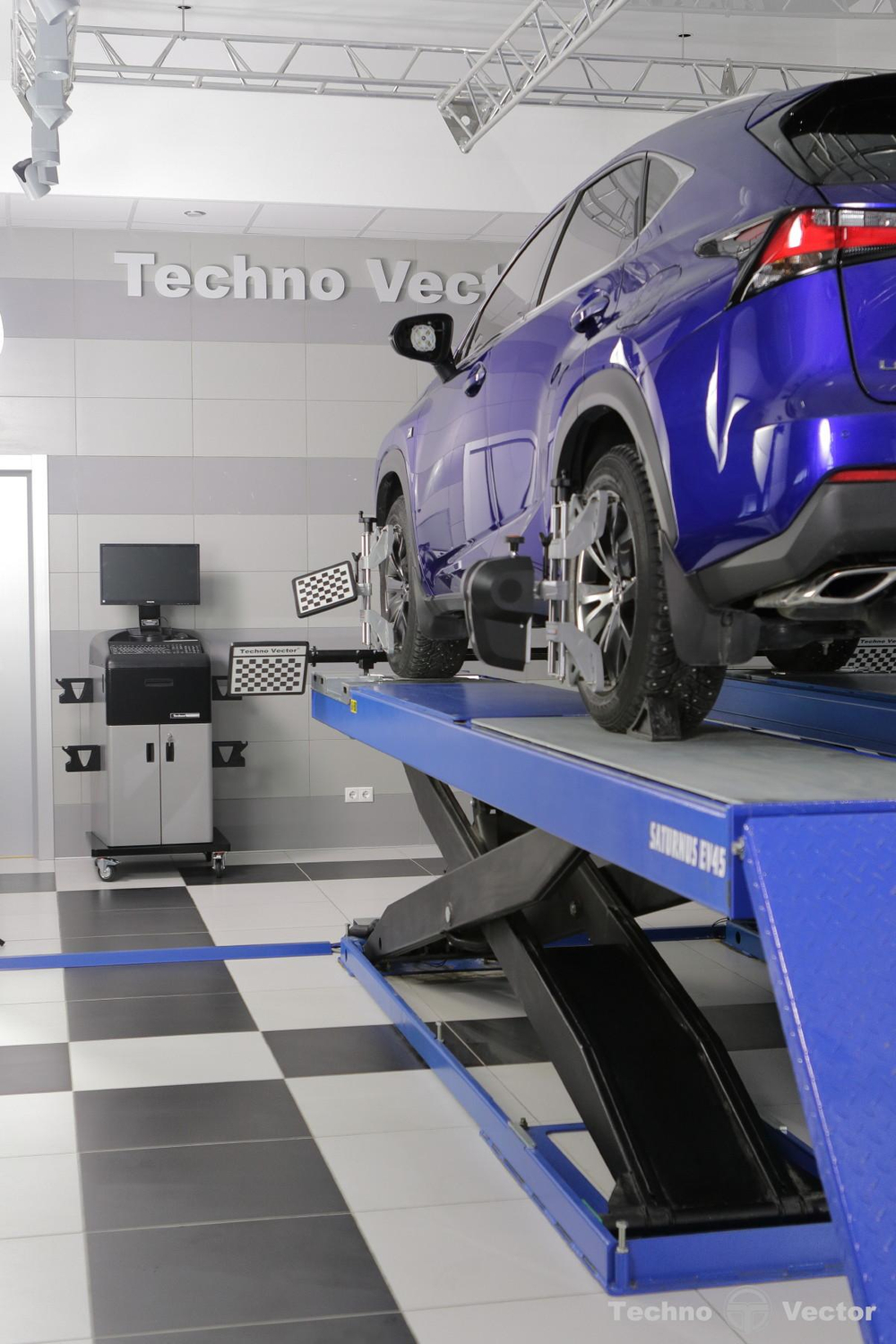 Стенд сход-развал 3D Free Motion ТехноВектор 6 T 6202