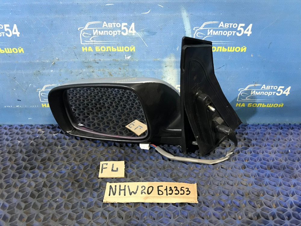 Зеркало левое TOYOTA PRIUS 2003-2011