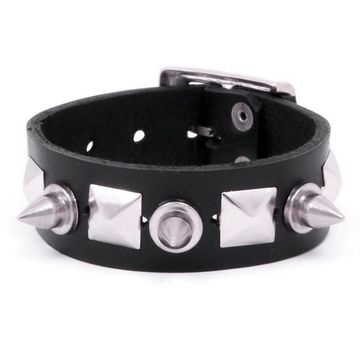 Напульсник три шипа и четыре пирамиды (021)