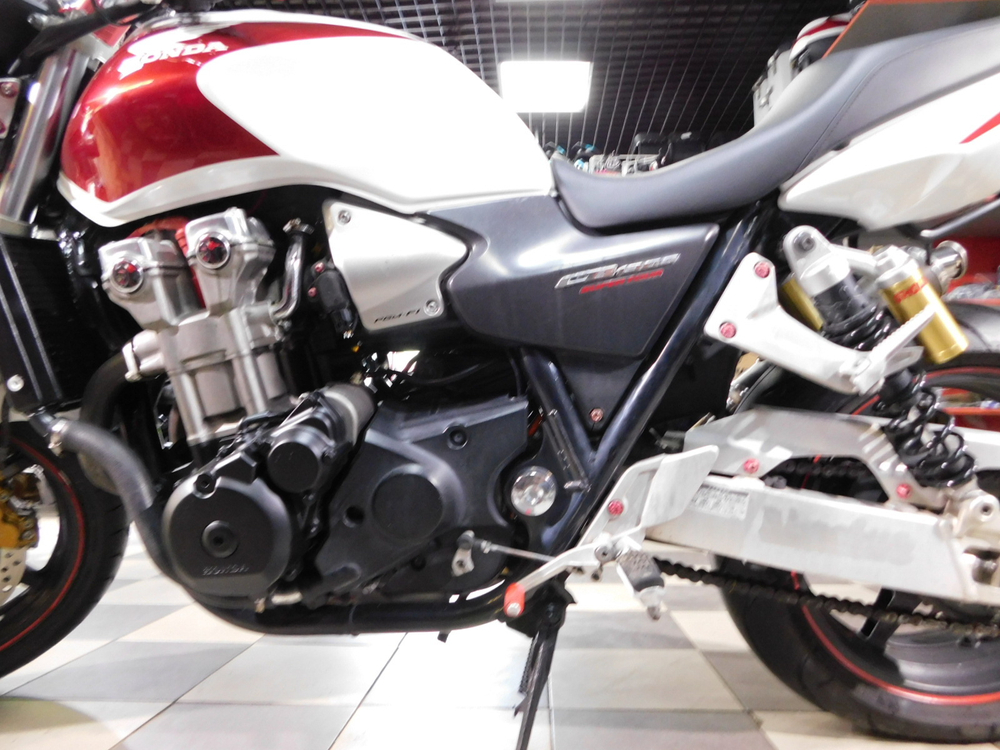 Honda CB1300SF SC54-1000319