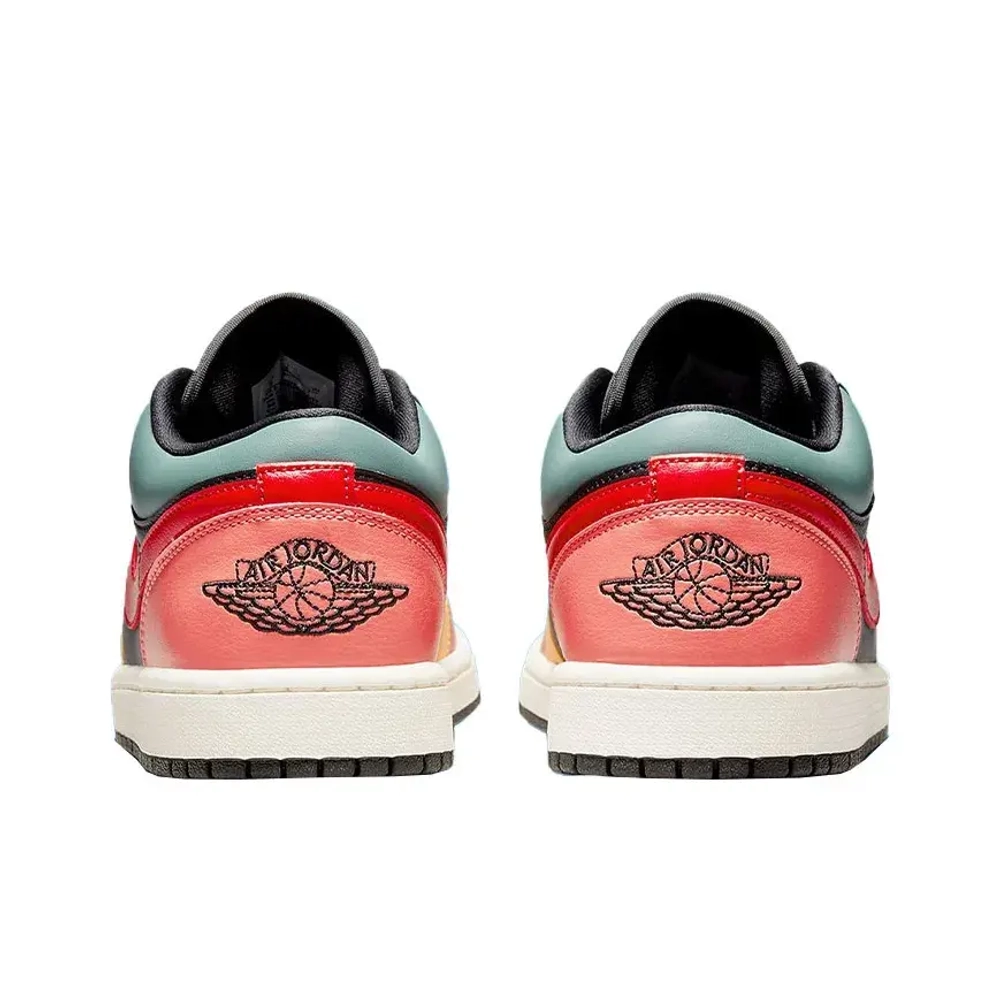 Женские кроссовки Air Jordan 1 Low SE 'Black Multi-Color' DN3739-060