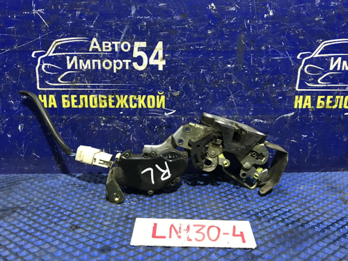 Замок двери задней левой TOYOTA HILUX SURF 1992