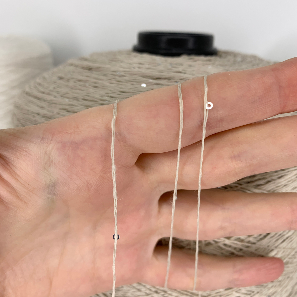 LINETTE PAILETERS - 80% лен, 20% п/а, микропайетки 2мм - серебро, бежевый; 450м\100гр