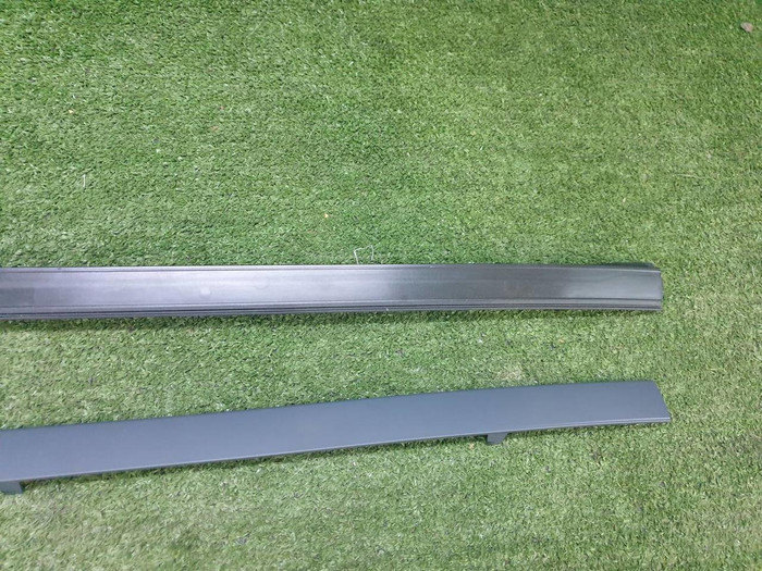 Накладка стойки лобового стекла левая BMW X6 G06 (2019-н.в.)