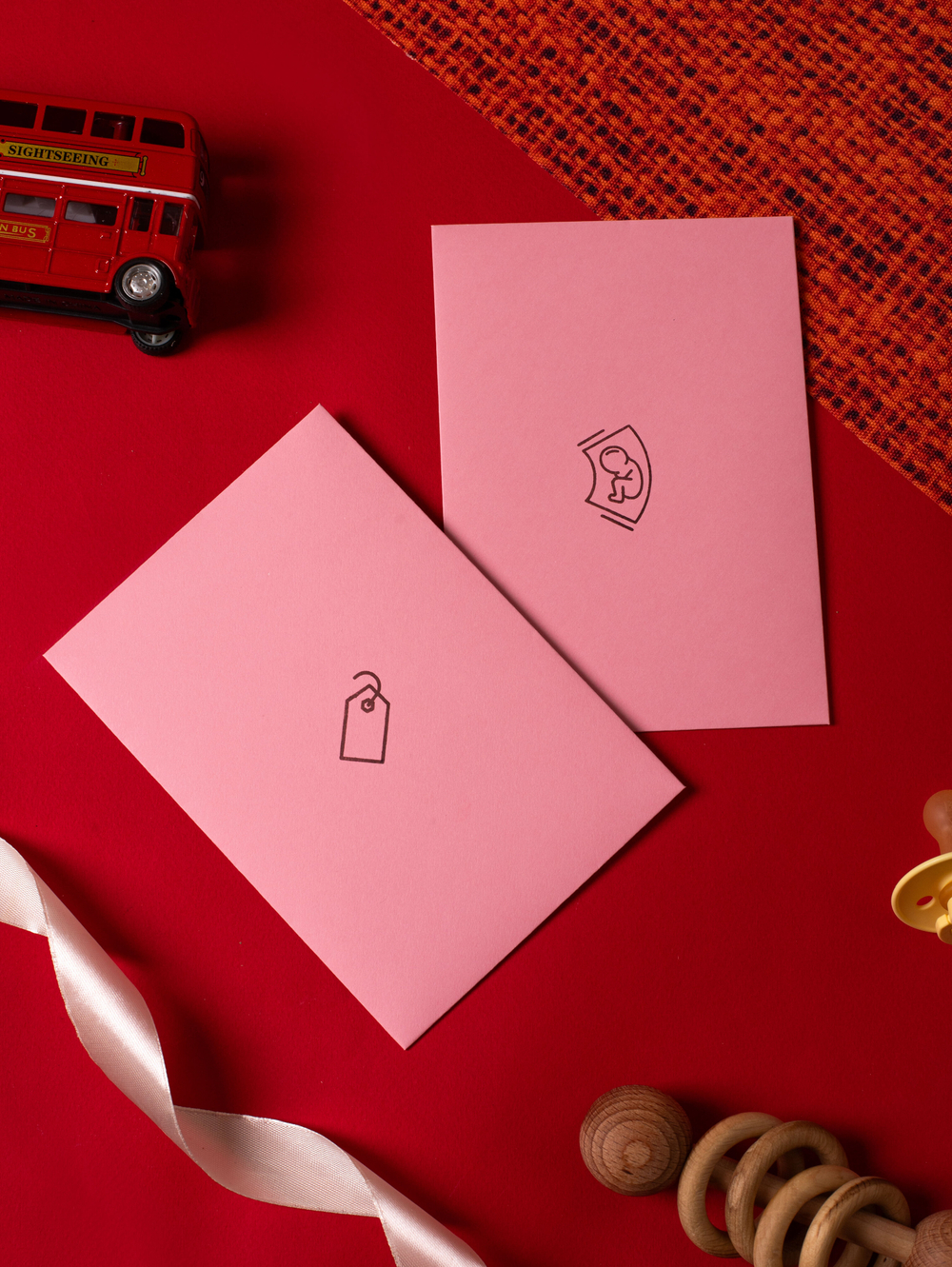 MemoryBox на английском языке "Розовый"