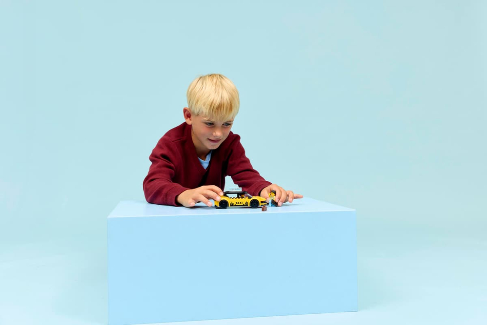 Конструктор LEGO City 60487 Yellow Taxi