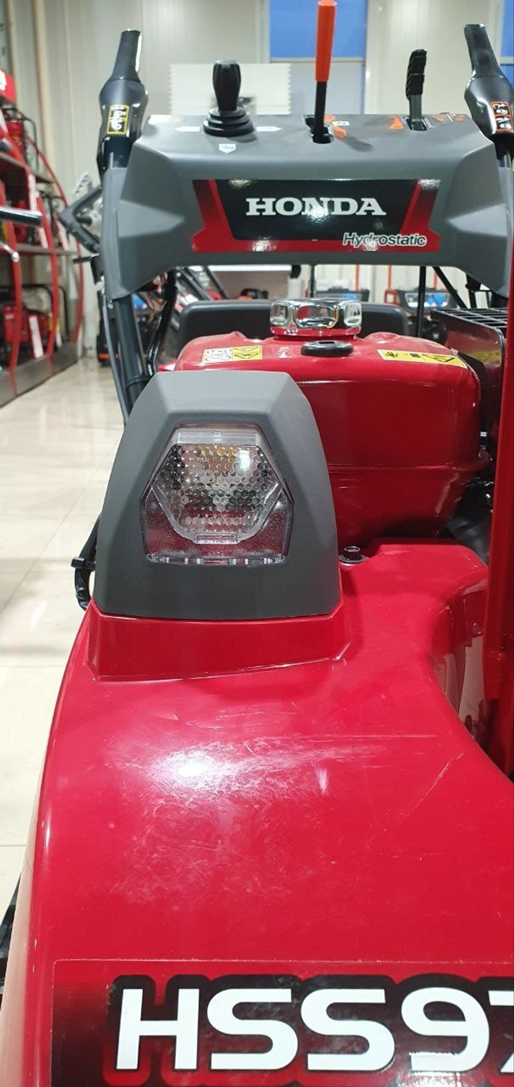 Снегоуборщик бензиновый Honda HSS 970 A ET