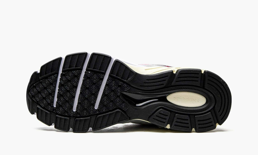 Kith x New Balance 990v4 "Kith United Arrows ＆ Sons"