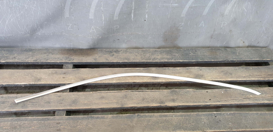 Молдинг двери передней правой Mercedes GLC (X253) 15-нв Б/У Оригинал A2537250282