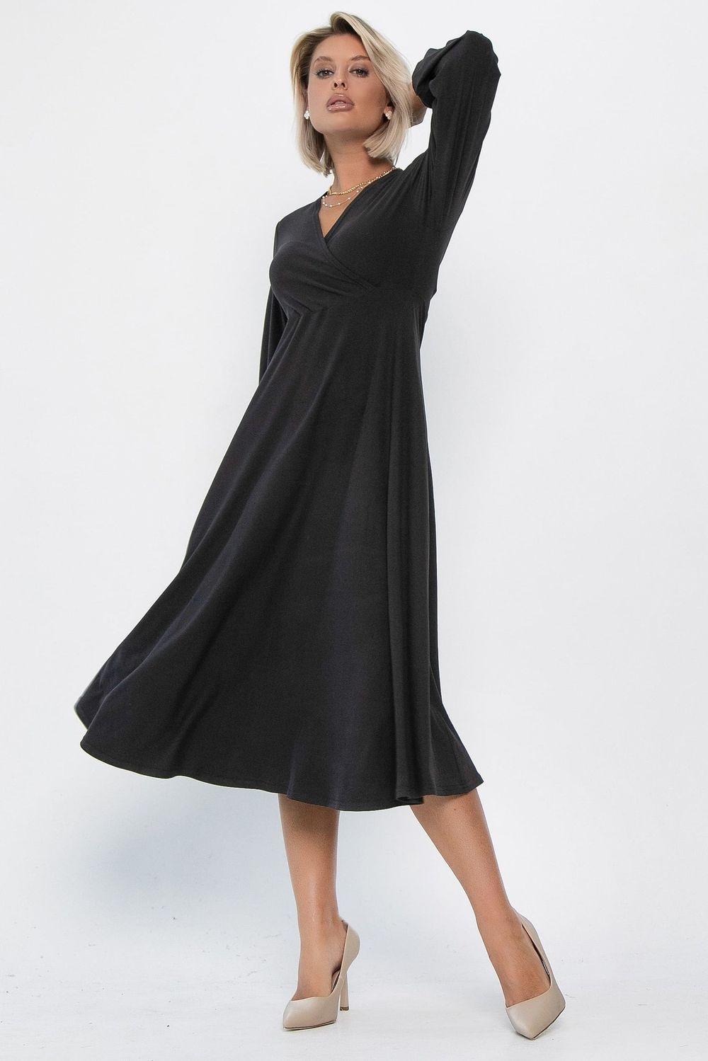 Платье трикотажное Эхо лета (черное) П14366-1М LT Collection