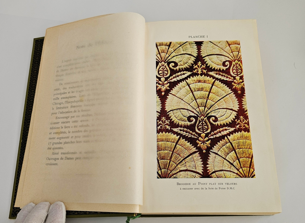 "Encyclopedie des ouvrages de dames. Nouvelle ed. revue et augmentee (Энциклопедия женских рукоделий)". Dillmont, Therese de. (Тереза де Дильмон). 1910г.