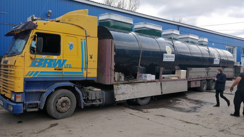 Аэрационная установка многоступенчатой очистки коллективного пользования Евролос 18 700 л. горизонтальная / 12000 л. в сутки / 60 чел. / самотечный сброс / компрессорная аэрация (7000x1900x2500см;1200кг;) - арт.456082
