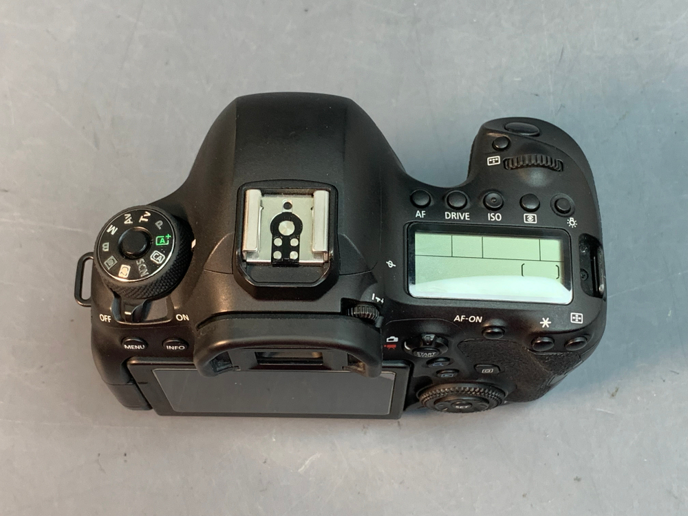 Canon EOS 6D Mark II 2.252 кадров