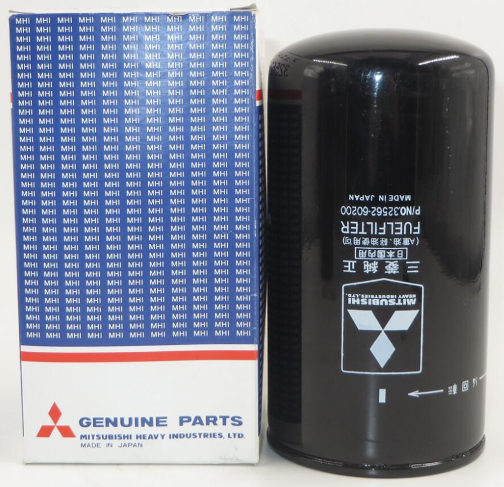 Фильтр топливный / ELEMENT,CARTRIDGE АРТ: 32562-70200