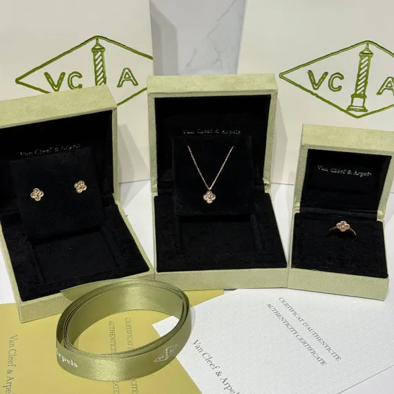 Подвеска Van Cleef & Arpels Alhambra