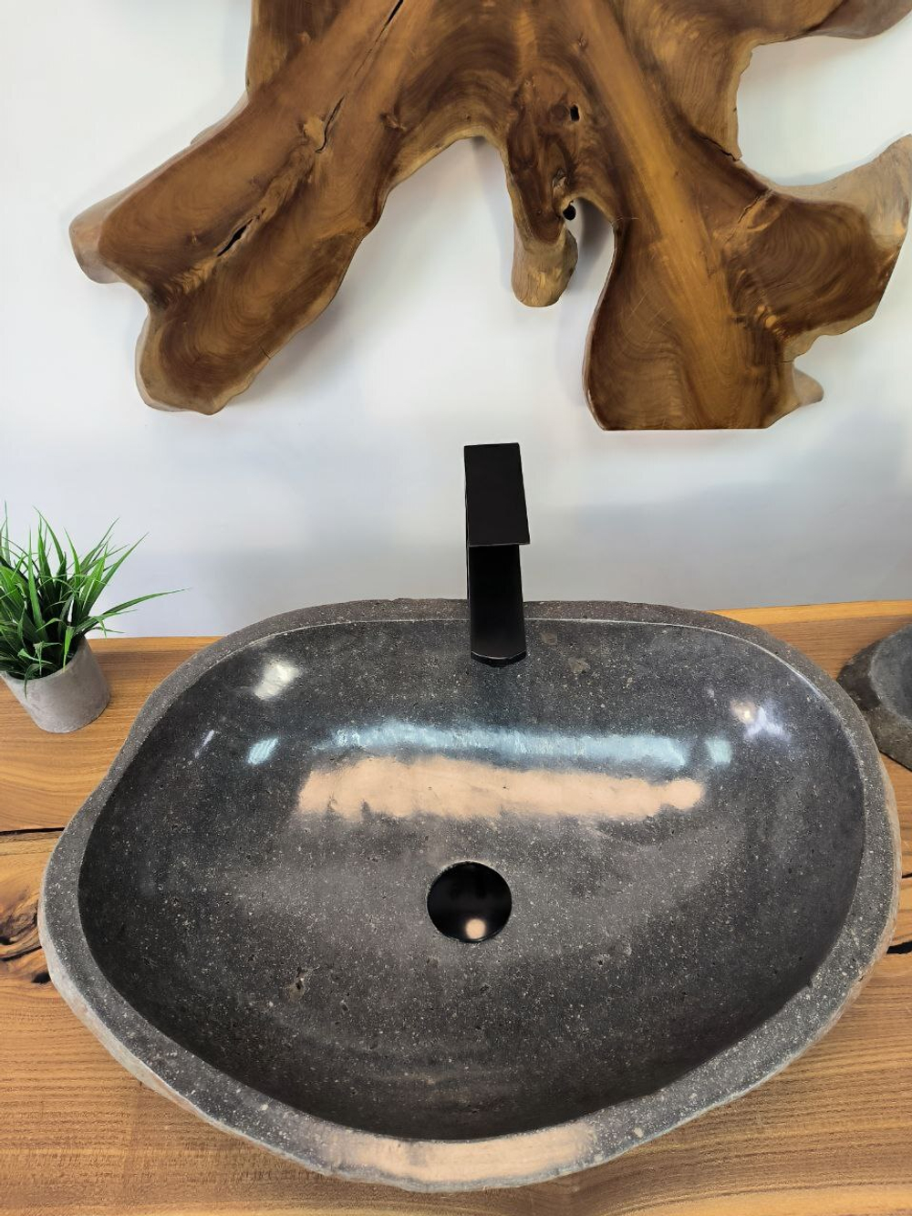 Раковина из речного камня RS-65853 60х43х15 из натурального камня