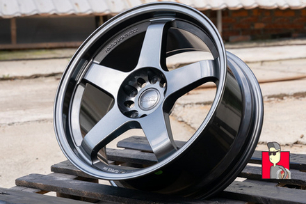 Комплект дисков Nismo LM GT4 18x8.5 et25 5x114.3