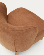 Кресло Ulit из терракотового шенилла с ножками из бука в натуральной отделке