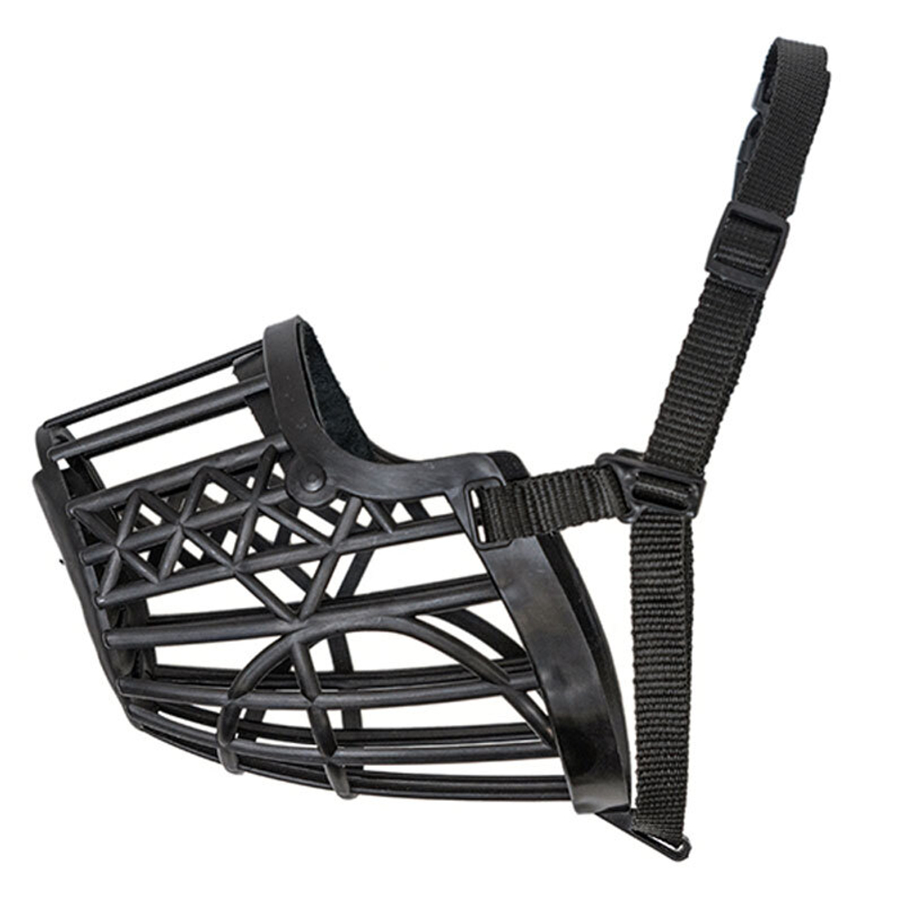 Намордник с нейлоновым ремешком пластиковый "Пират" 3XL, 90*110*390мм, Gamma