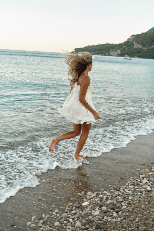 Платье мини с воланами wh