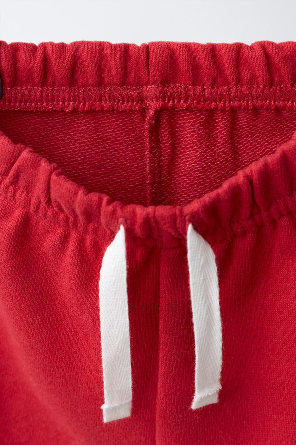 ZARA ШОРТЫ-БЕРМУДЫ С ЛАМПАСАМИ, КРАСНЫЙ
