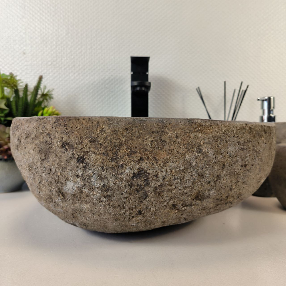 Раковина из речного камня RS-65365 38*38*15 0856