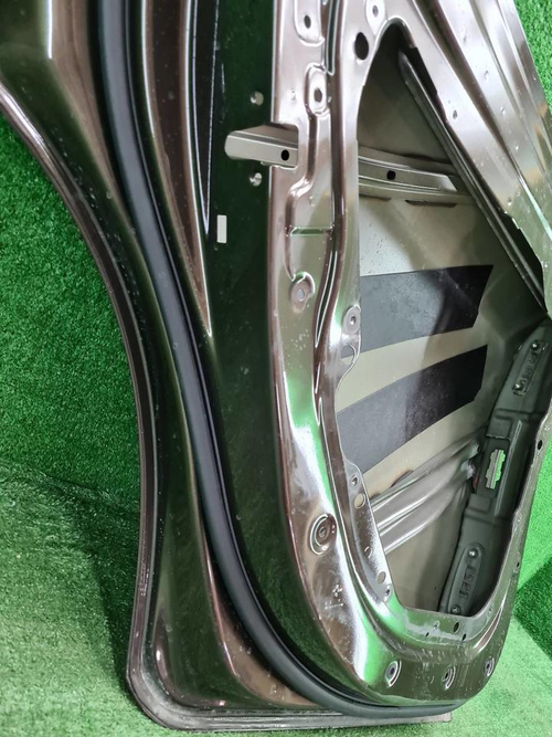 Дверь задняя левая Mercedes GLC X253 (2015-2022)