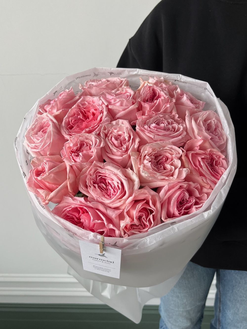 Букет из одноголовой пионовидной розы 19 шт