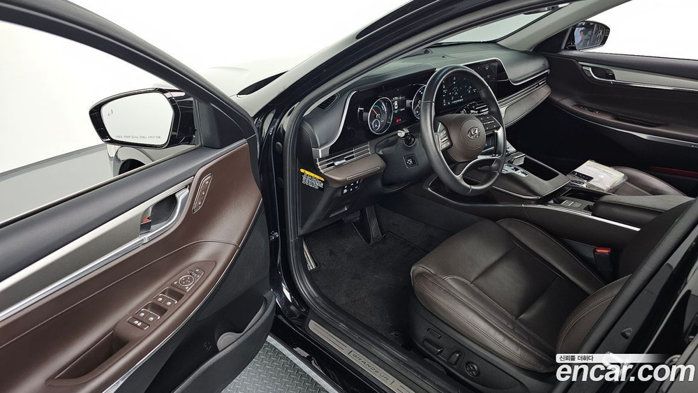 Hyundai The New Grandeur (Azera) IG Hybrid Exclusive (03.2020)